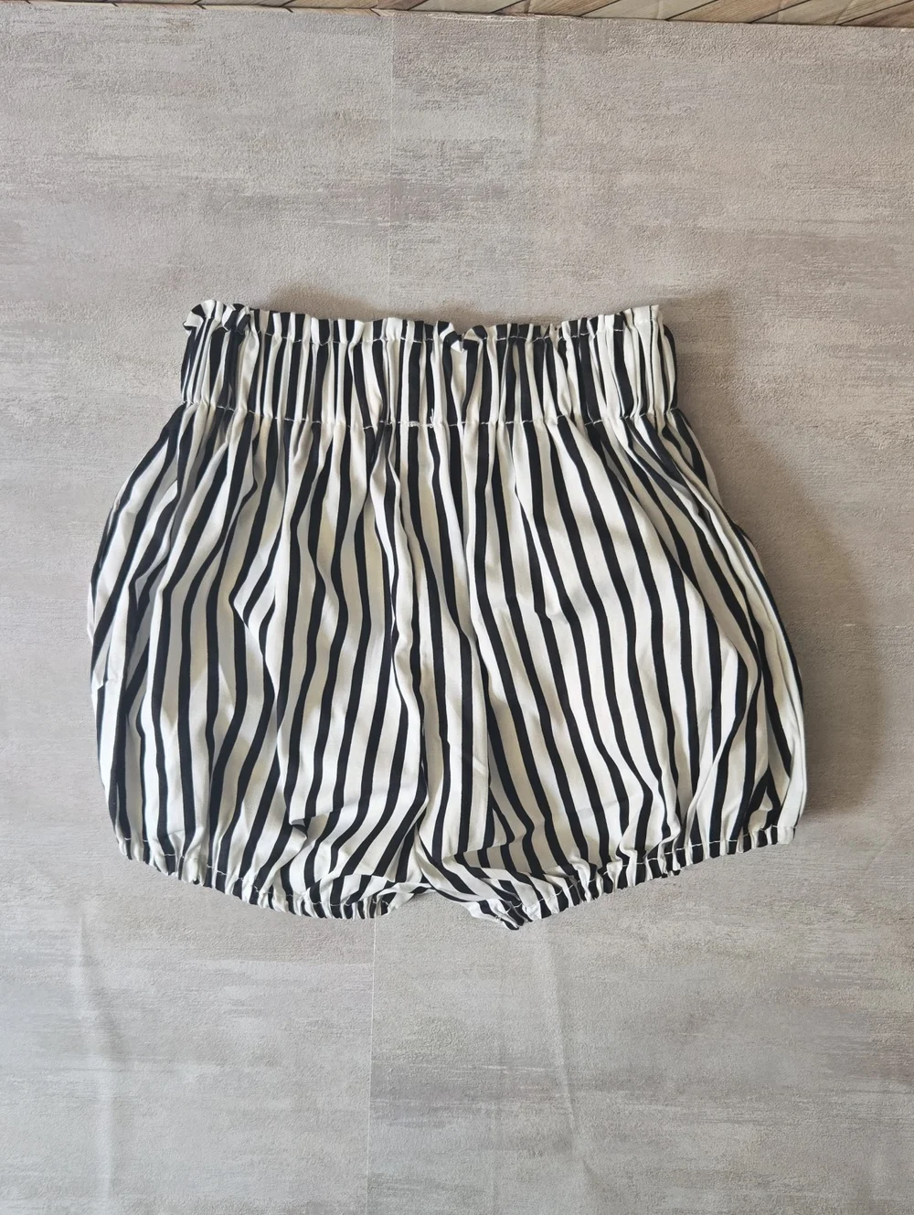 Baby Black & White Stripe Bloomer Shorts Summer High Waisted Diaper Cover 12-18M